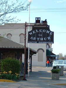 Arthur Visitors Center - Downtown Arthur, Illinois